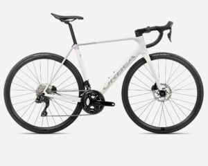 Orbea Orca M30i 2026 Iris White / Lilac